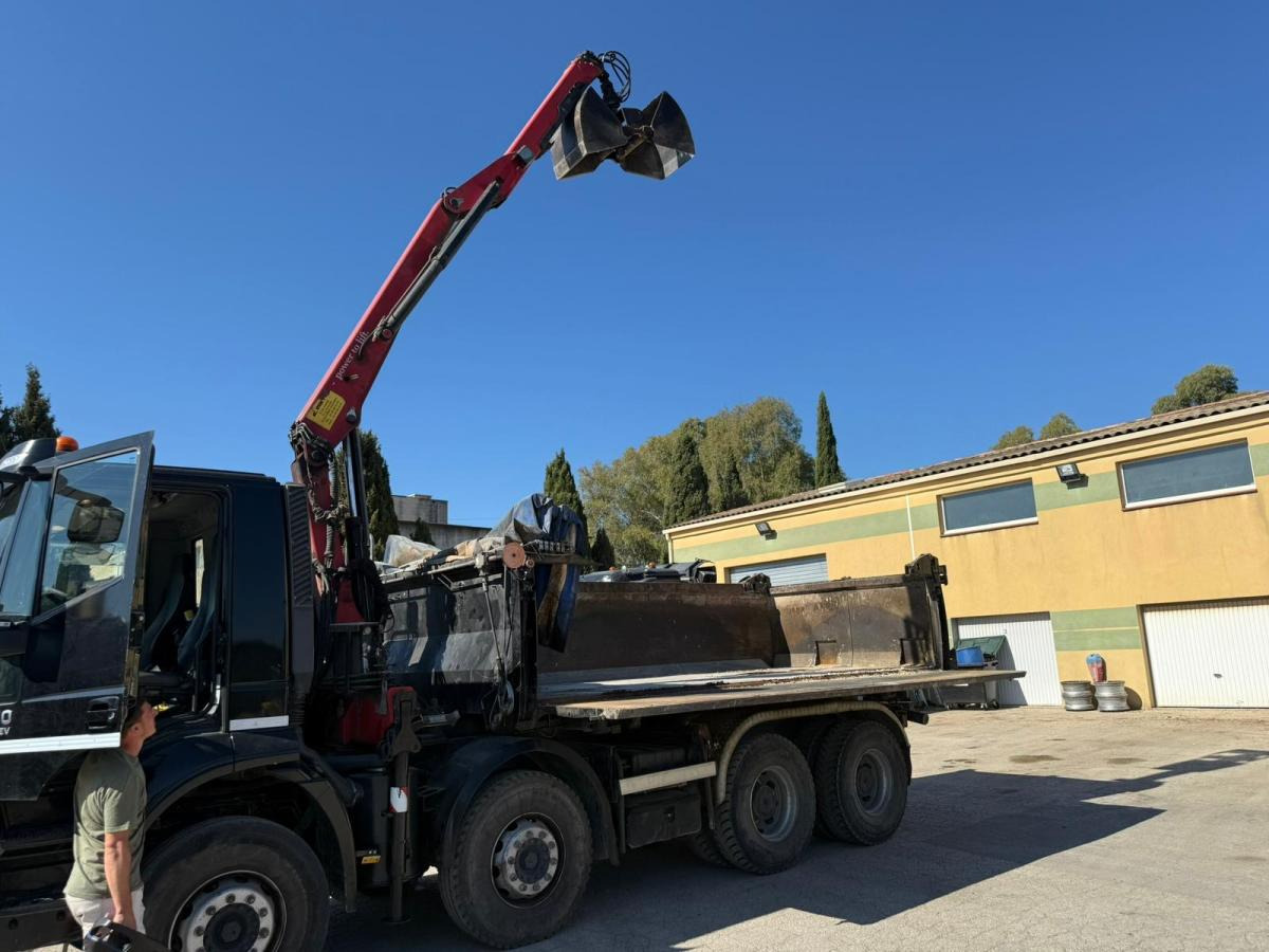 Iveco TRAKKER 410 EEV BI-BENNE GRUE MARREL 8X4 - Kipper vrachtwagen: afbeelding 5 Iveco TRAKKER 410 EEV BI-BENNE GRUE MARREL 8X4 - Kipper vrachtwagen: afbeelding 5