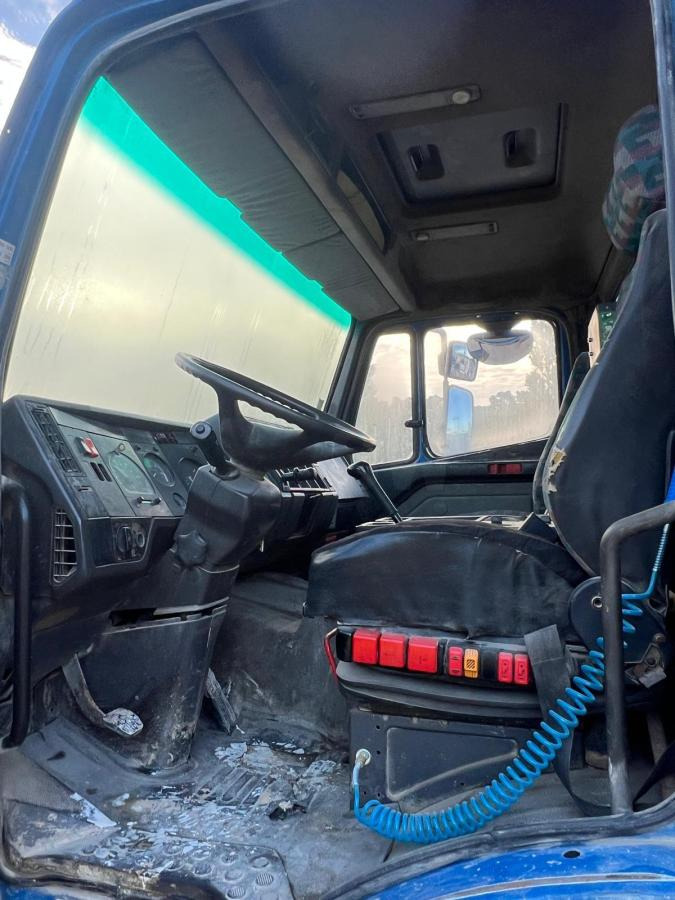 Mercedes 1835 - Betonpomp: afbeelding 5 Mercedes 1835 - Betonpomp: afbeelding 5