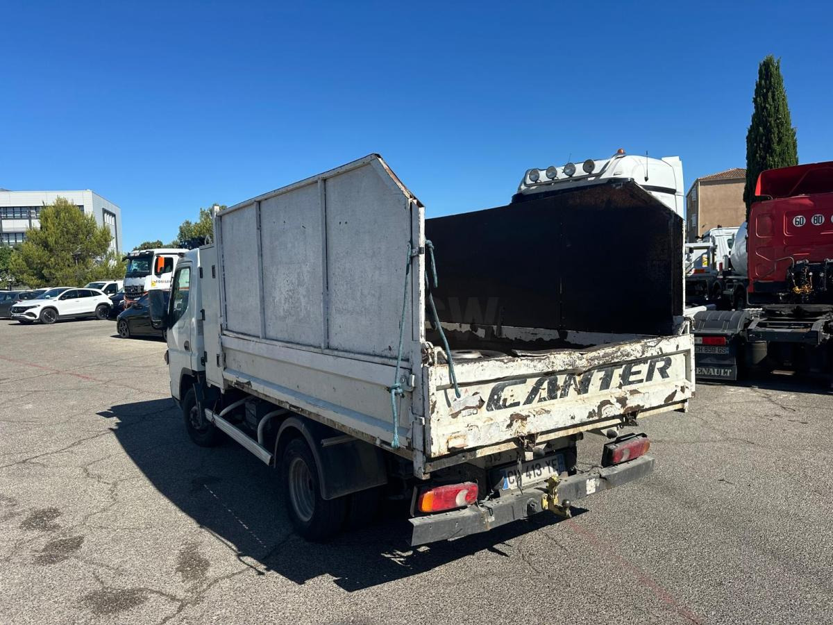 Mitsubishi Canter 35C13 - Kipper bestelwagen: afbeelding 4 Mitsubishi Canter 35C13 - Kipper bestelwagen: afbeelding 4