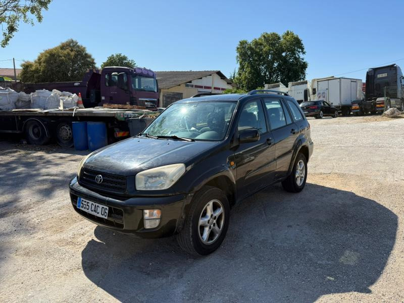 Toyota Rav 4 - Hatchback: afbeelding 2 Toyota Rav 4 - Hatchback: afbeelding 2