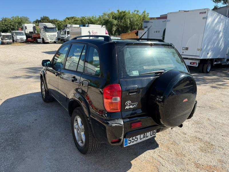Toyota Rav 4 - Hatchback: afbeelding 3 Toyota Rav 4 - Hatchback: afbeelding 3