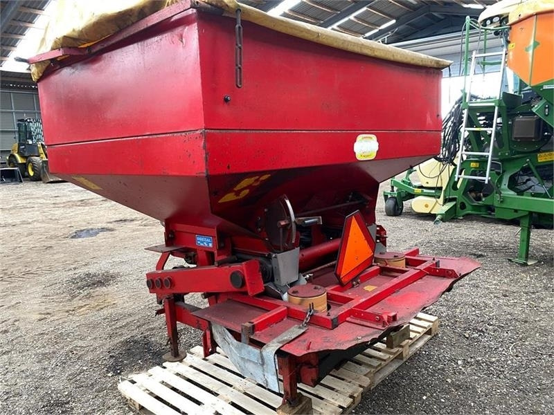 Bredal B 2 - Kunstmeststrooier: afbeelding 3 Bredal B 2 - Kunstmeststrooier: afbeelding 3