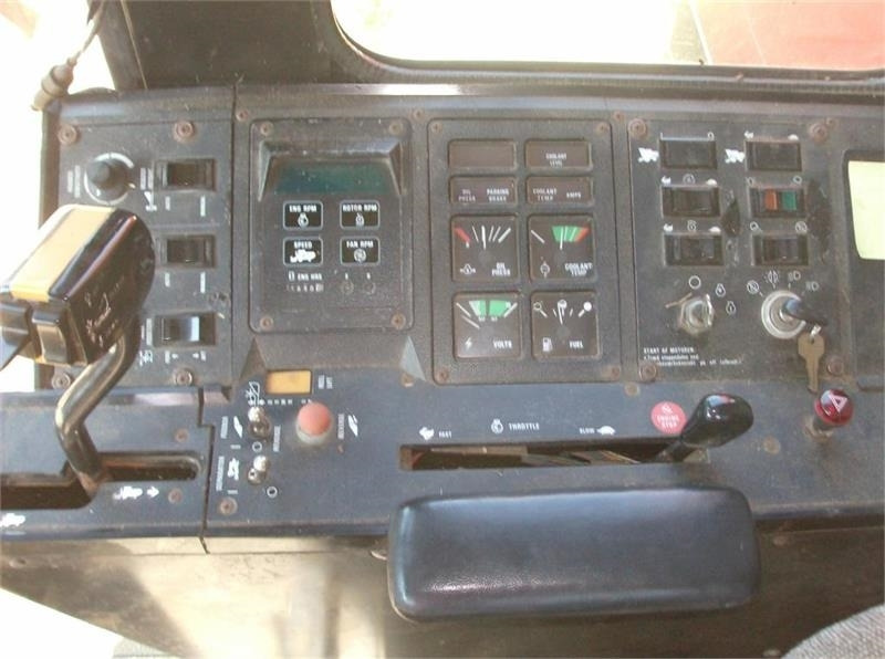 Maaidorser Case IH 1680 E 22 fod skærebord og ekstra bredde hjul: afbeelding 10