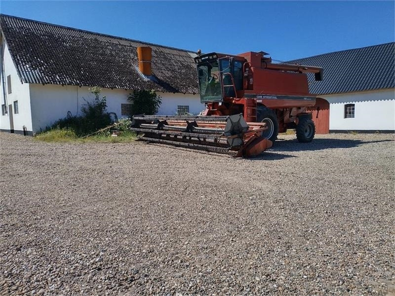 Case IH 1680 E 22 fod skærebord og ekstra bredde hjul - Maaidorser: afbeelding 2 Case IH 1680 E 22 fod skærebord og ekstra bredde hjul - Maaidorser: afbeelding 2