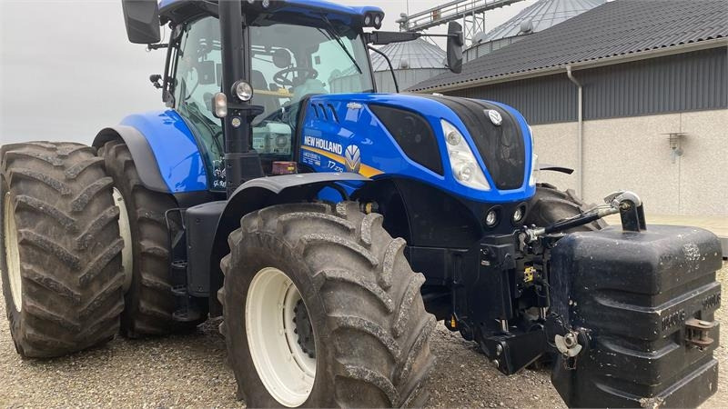 New Holland T7.270 AutoCommand T7.270 - Tractor: afbeelding 1 New Holland T7.270 AutoCommand T7.270 - Tractor: afbeelding 1