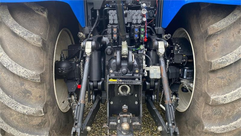 New Holland T7.270 AutoCommand T7.270 - Tractor: afbeelding 5 New Holland T7.270 AutoCommand T7.270 - Tractor: afbeelding 5