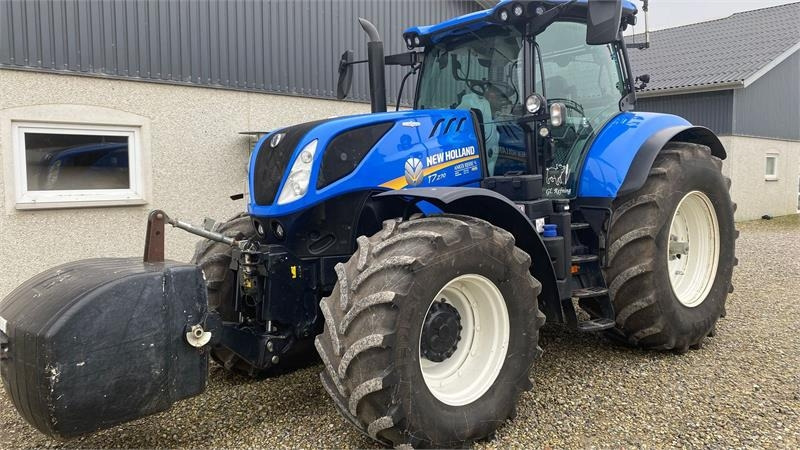 New Holland T7.270 AutoCommand T7.270 - Tractor: afbeelding 1 New Holland T7.270 AutoCommand T7.270 - Tractor: afbeelding 1