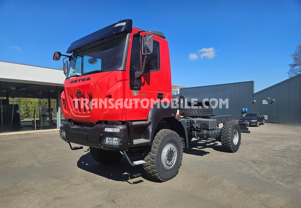 IVECO ASTRA HD9 44.38 12.9L TURBO DIESEL chassis cab heavy duty 4x4 single rear - EXPORT OUT EU - Chassis vrachtwagen: afbeelding 2 IVECO ASTRA HD9 44.38 12.9L TURBO DIESEL chassis cab heavy duty 4x4 single rear - EXPORT OUT EU - Chassis vrachtwagen: afbeelding 2