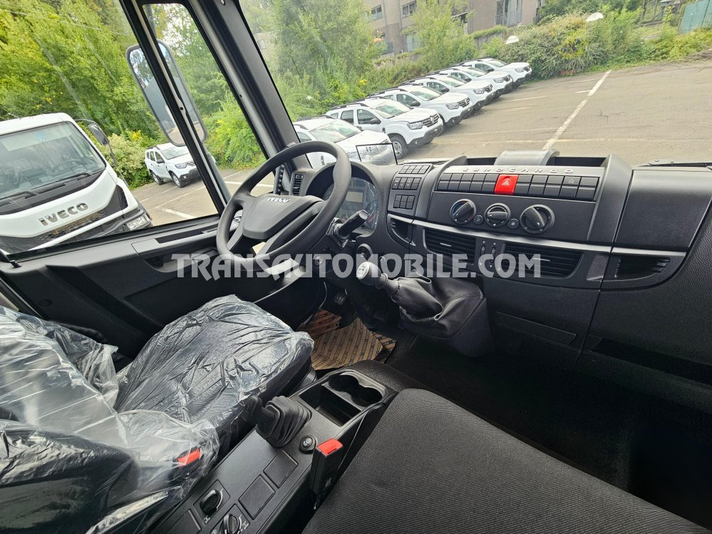 Nieuw Chassis vrachtwagen Iveco Eurocargo ML150E24WS 5.9L TURBO DIESEL 4x4 EURO3 CHASSIS CAB - TROOP CARRIER - EXPORT OUT EU: afbeelding 9 Nieuw Chassis vrachtwagen Iveco Eurocargo ML150E24WS 5.9L TURBO DIESEL 4x4 EURO3 CHASSIS CAB - TROOP CARRIER - EXPORT OUT EU: afbeelding 9
