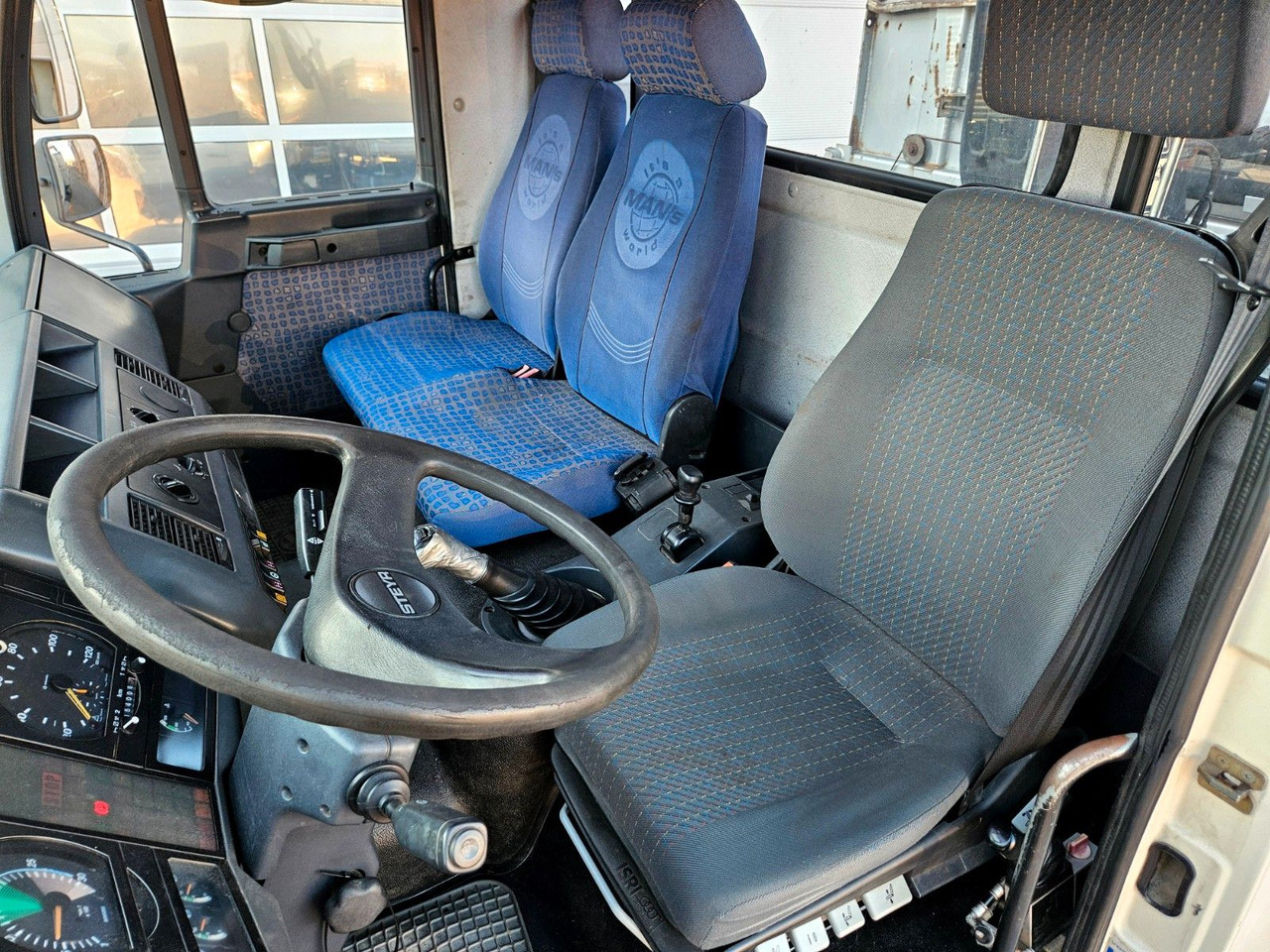 Kipper vrachtwagen, Kraanwagen MAN LE 14.250 4x4 HIAB 077BS-2 Kran Greifer: afbeelding 18 Kipper vrachtwagen, Kraanwagen MAN LE 14.250 4x4 HIAB 077BS-2 Kran Greifer: afbeelding 18