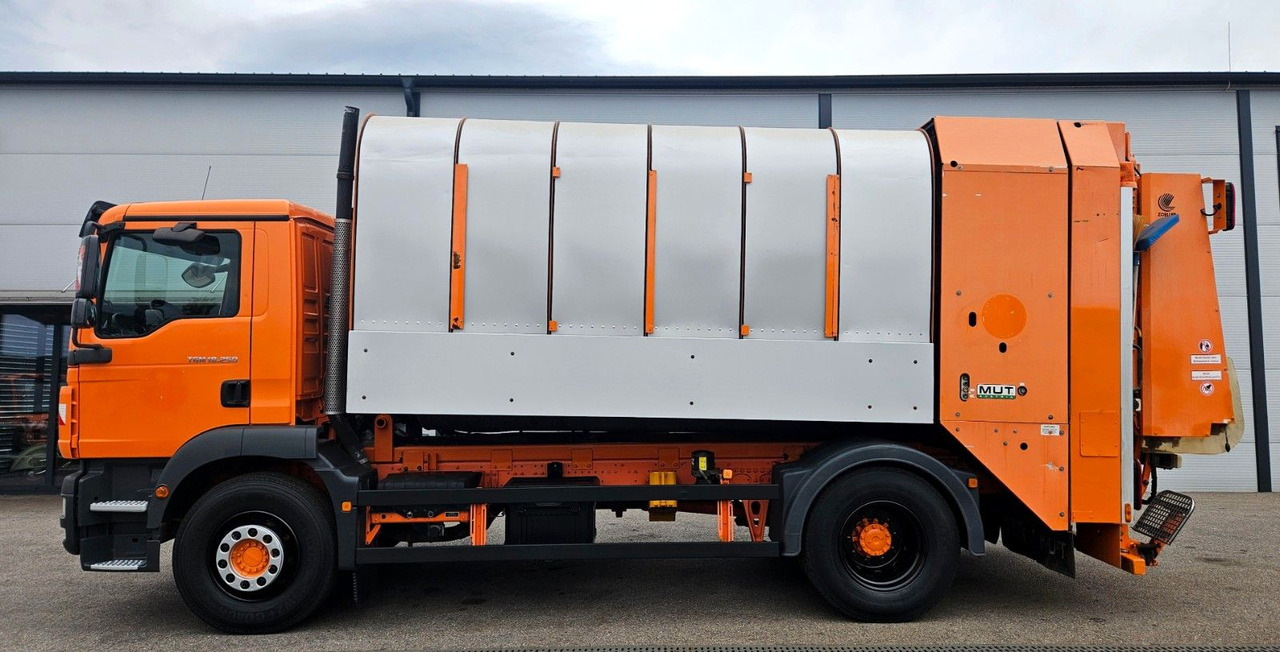 MAN TGM 18.250 Rotopress MUT FAUN 4x2 Euro5 - Vuilniswagen: afbeelding 2 MAN TGM 18.250 Rotopress MUT FAUN 4x2 Euro5 - Vuilniswagen: afbeelding 2
