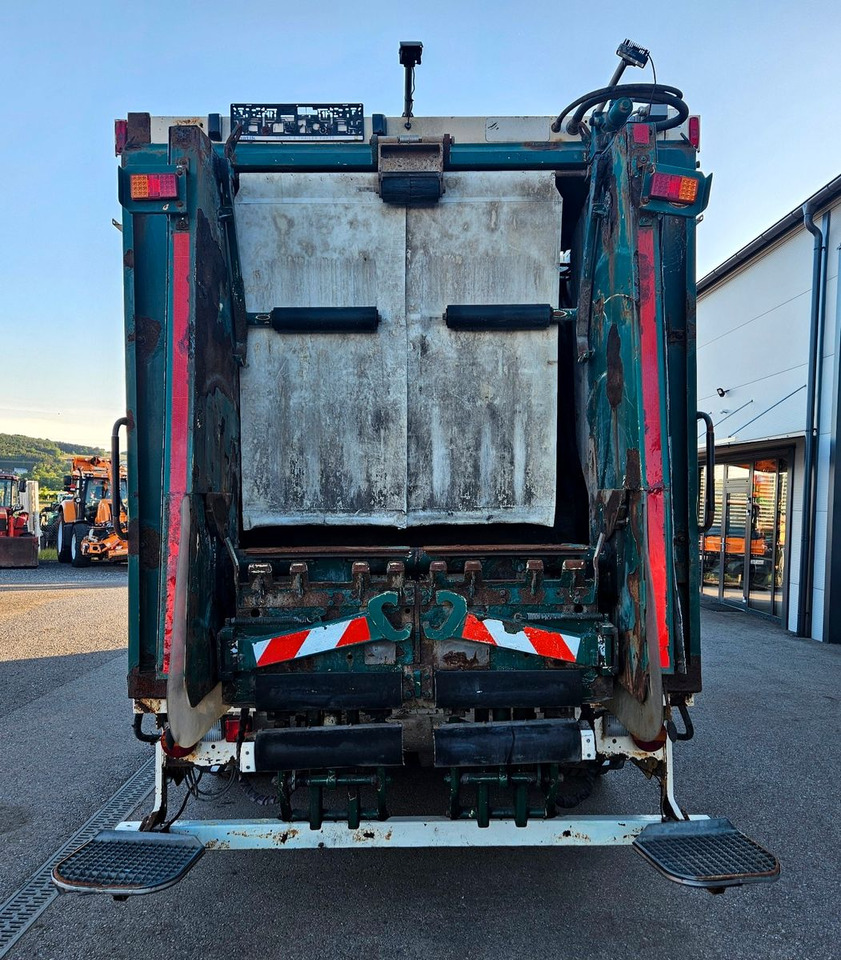 MAN TGS 28.360 MUT FAUN Variopress EEV - Vuilniswagen: afbeelding 4 MAN TGS 28.360 MUT FAUN Variopress EEV - Vuilniswagen: afbeelding 4