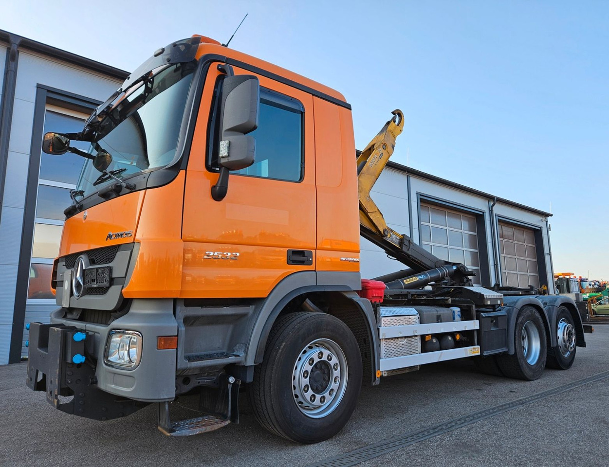 Haakarmsysteem vrachtwagen Mercedes-Benz Actros 2532 6x2 MP3 Euro5: afbeelding 1