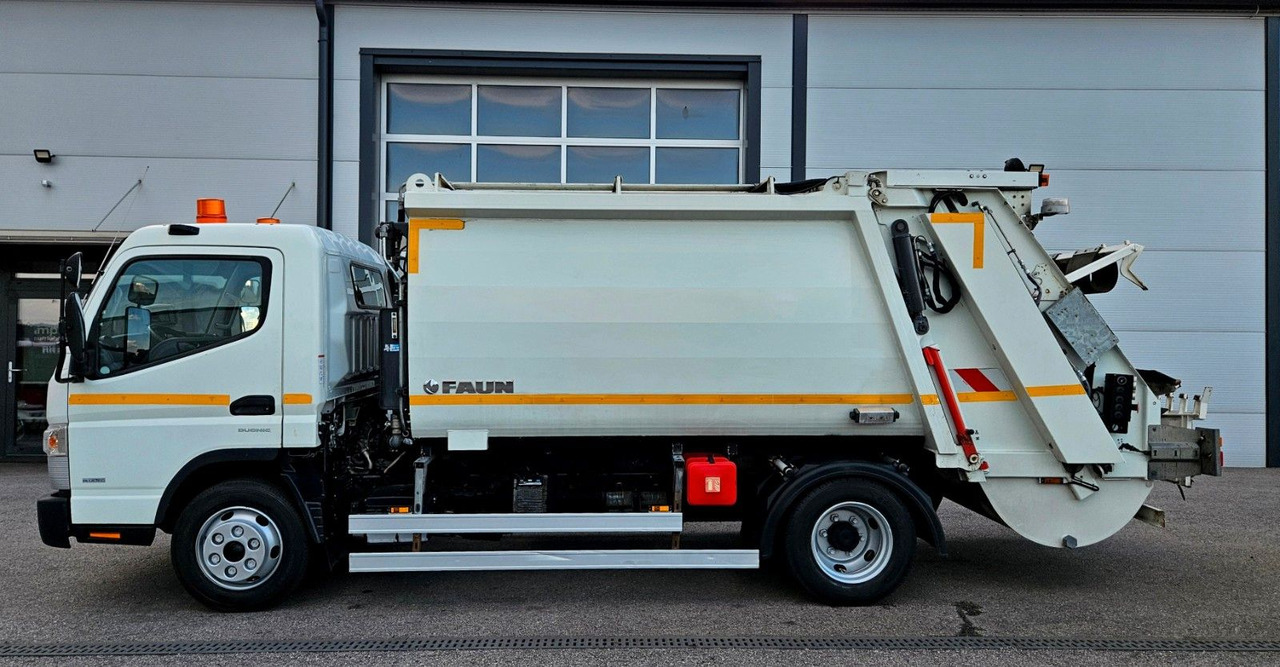 Mitsubishi Fuso Canter 7S18 FAUN Variopress Euro6 - Vuilniswagen: afbeelding 2 Mitsubishi Fuso Canter 7S18 FAUN Variopress Euro6 - Vuilniswagen: afbeelding 2