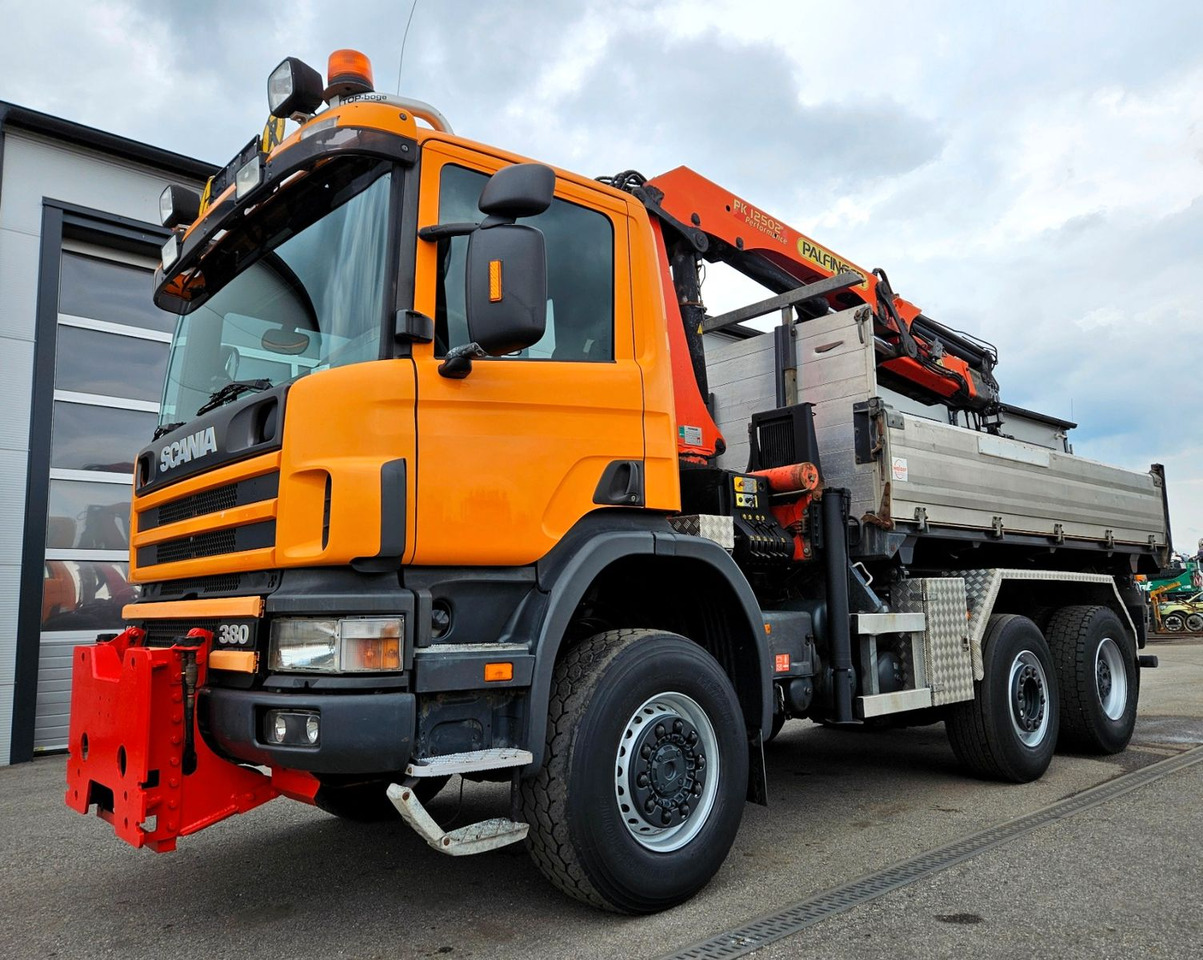 Scania P114 380 6x4-4 Palfinger PK12502 Kran Funk - Kipper vrachtwagen, Kraanwagen: afbeelding 2 Scania P114 380 6x4-4 Palfinger PK12502 Kran Funk - Kipper vrachtwagen, Kraanwagen: afbeelding 2
