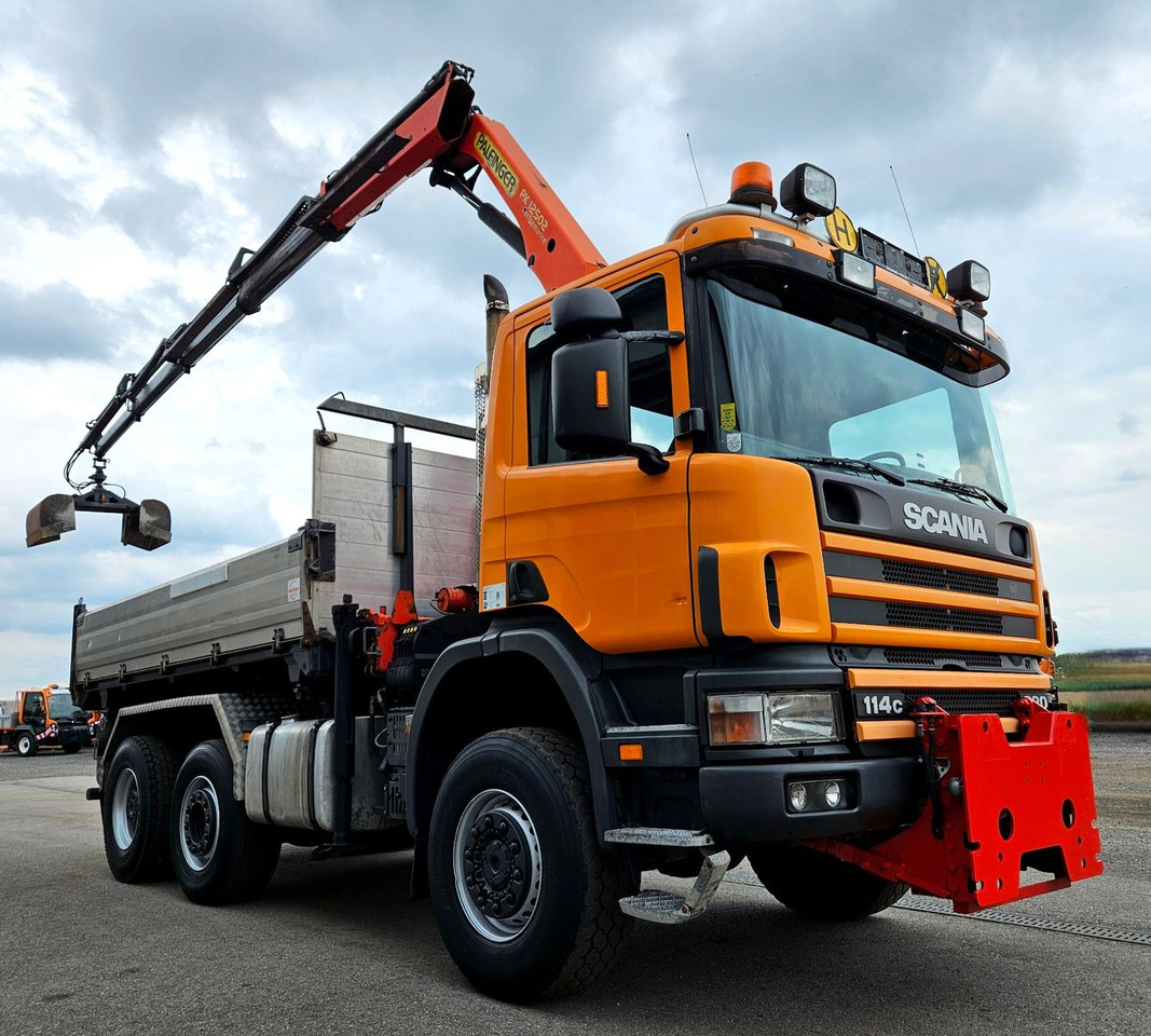 Scania P114 380 6x4-4 Palfinger PK12502 Kran Funk - Kipper vrachtwagen, Kraanwagen: afbeelding 1 Scania P114 380 6x4-4 Palfinger PK12502 Kran Funk - Kipper vrachtwagen, Kraanwagen: afbeelding 1