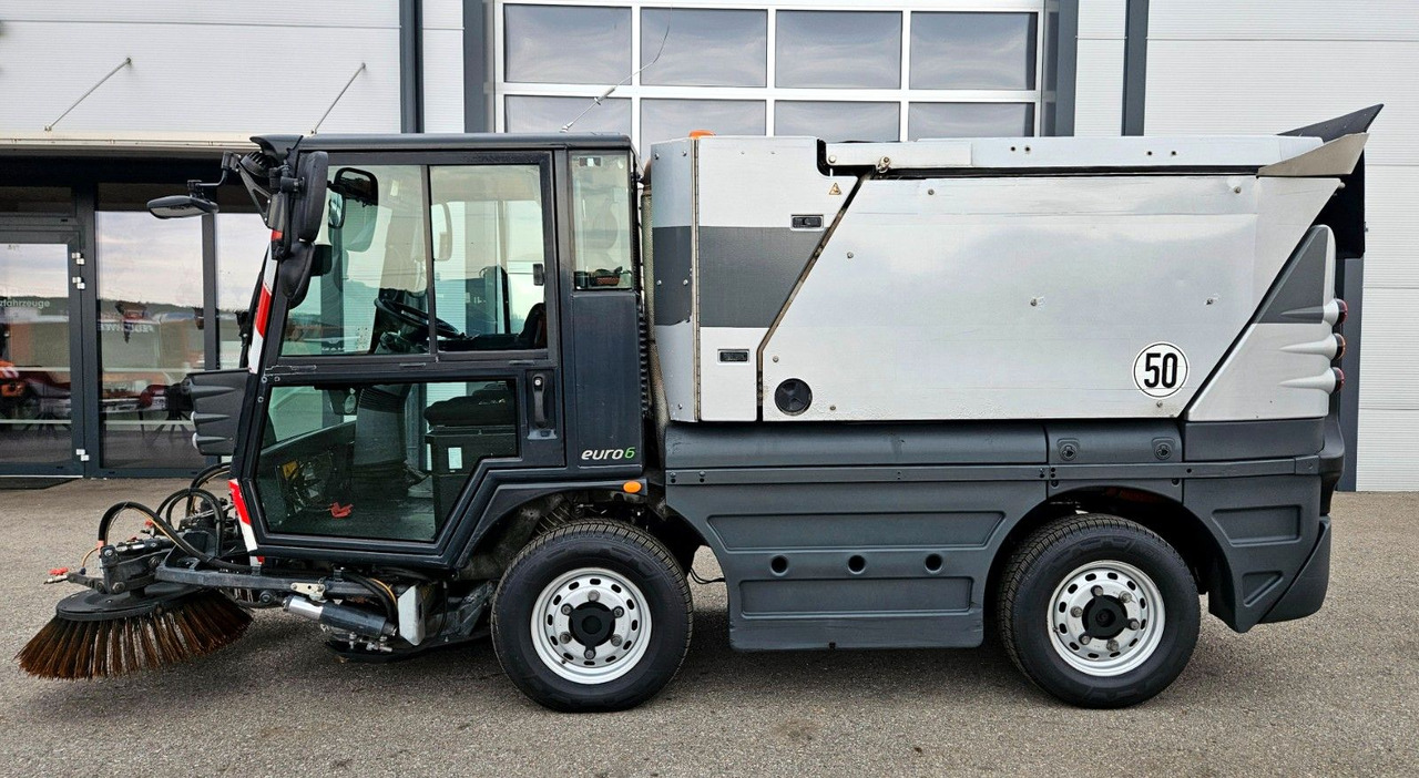Schmidt Swingo Compact 200 Euro6 - Veegwagen: afbeelding 2 Schmidt Swingo Compact 200 Euro6 - Veegwagen: afbeelding 2