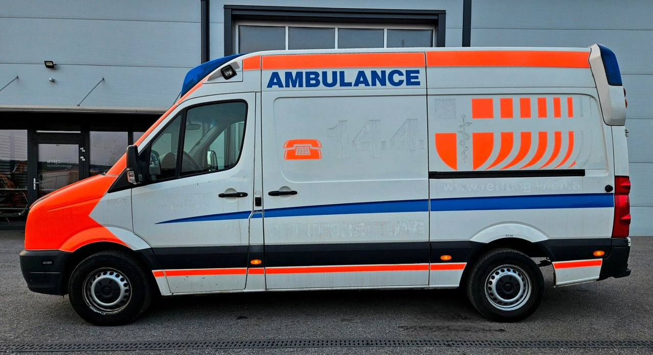 Volkswagen CRAFTER TDI Ambulance RTW L2H2 DLOUHY - Ambulance: afbeelding 2 Volkswagen CRAFTER TDI Ambulance RTW L2H2 DLOUHY - Ambulance: afbeelding 2