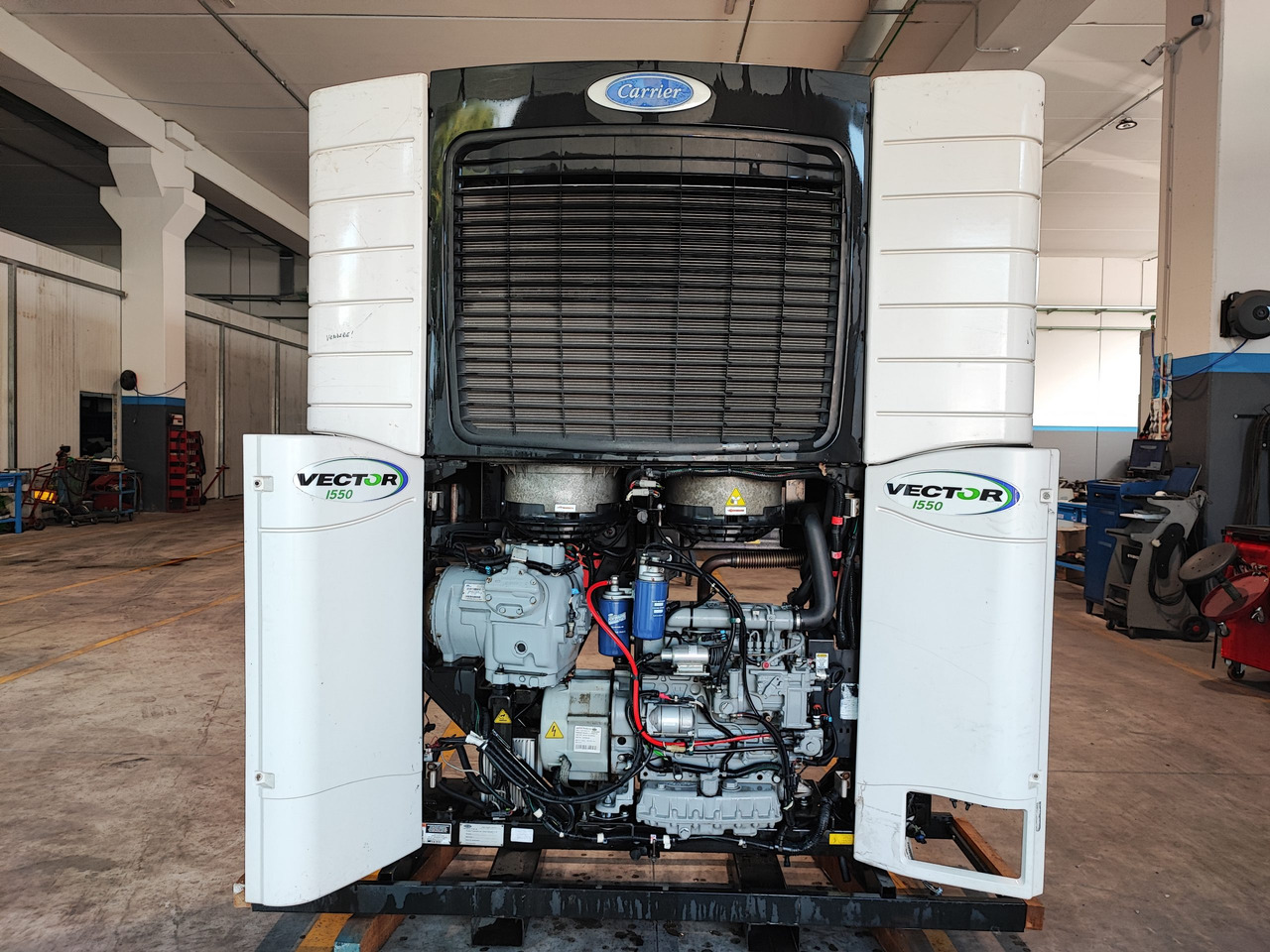 Motore Frigo Carrier Vector 1550 - Koelunit: afbeelding 1 Motore Frigo Carrier Vector 1550 - Koelunit: afbeelding 1