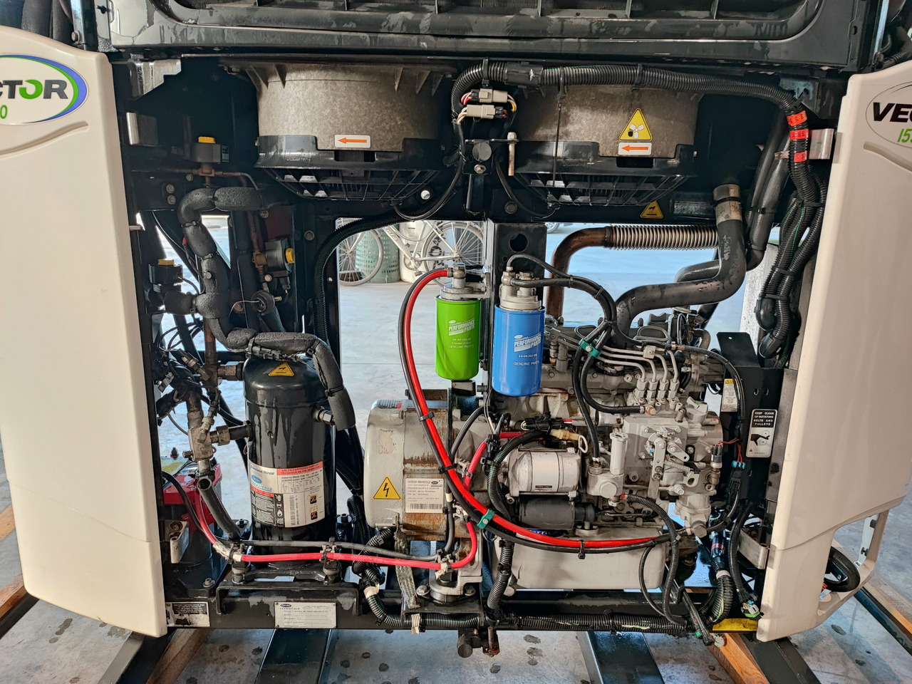 Motore Frigo Carrier Vector 1550 - Koelunit: afbeelding 4 Motore Frigo Carrier Vector 1550 - Koelunit: afbeelding 4