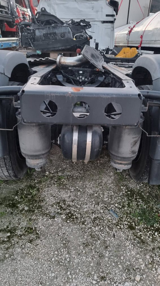 MAN TGX E6 pezzi di ricambio - Onderdelen voor Vrachtwagen: afbeelding 5 MAN TGX E6 pezzi di ricambio - Onderdelen voor Vrachtwagen: afbeelding 5