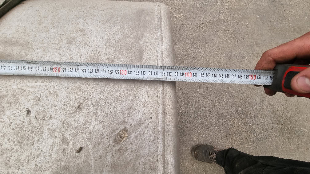 Serbatoio Volvo 570 lt - Brandstoftank voor Bouwmachine: afbeelding 3 Serbatoio Volvo 570 lt - Brandstoftank voor Bouwmachine: afbeelding 3