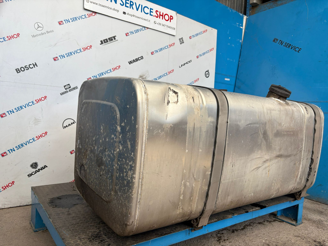 Serbatoio gasolio Iveco - Brandstoftank voor Bestelwagen: afbeelding 3 Serbatoio gasolio Iveco - Brandstoftank voor Bestelwagen: afbeelding 3