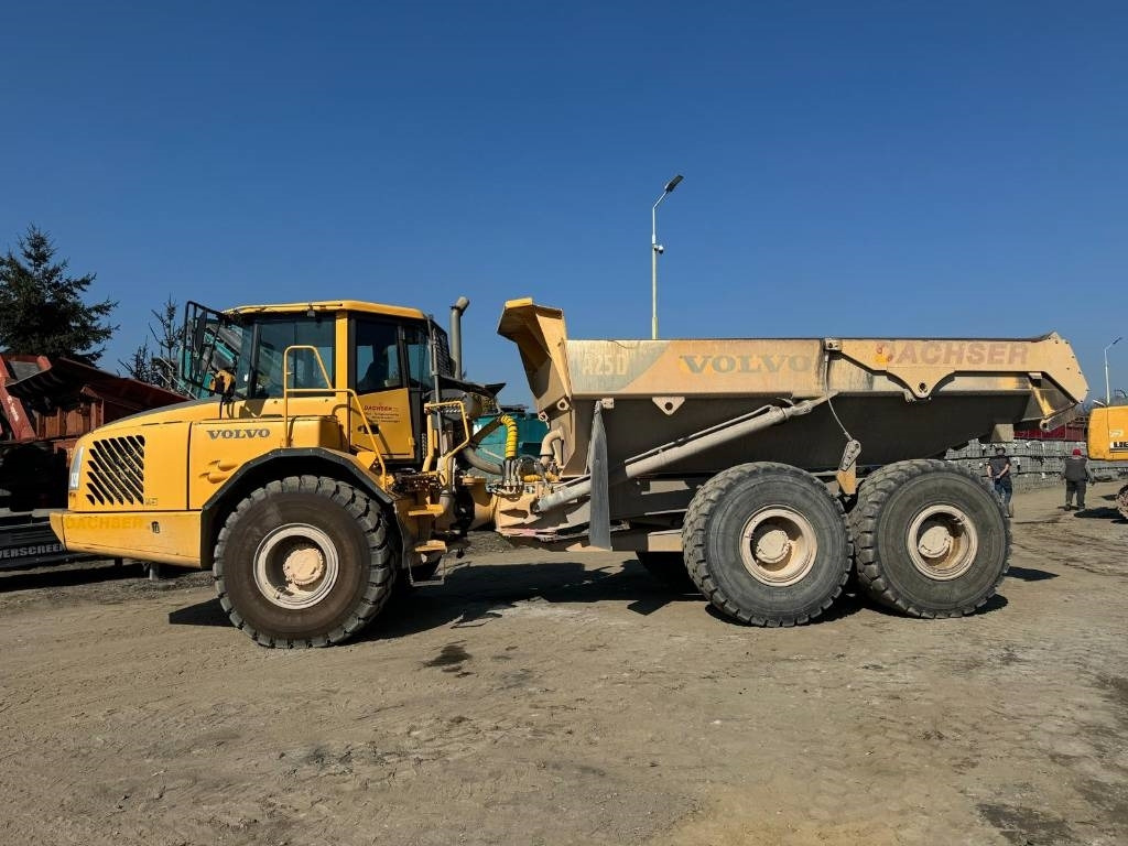 Volvo A 25 D - Kiepwagen met knikbesturing: afbeelding 2 Volvo A 25 D - Kiepwagen met knikbesturing: afbeelding 2