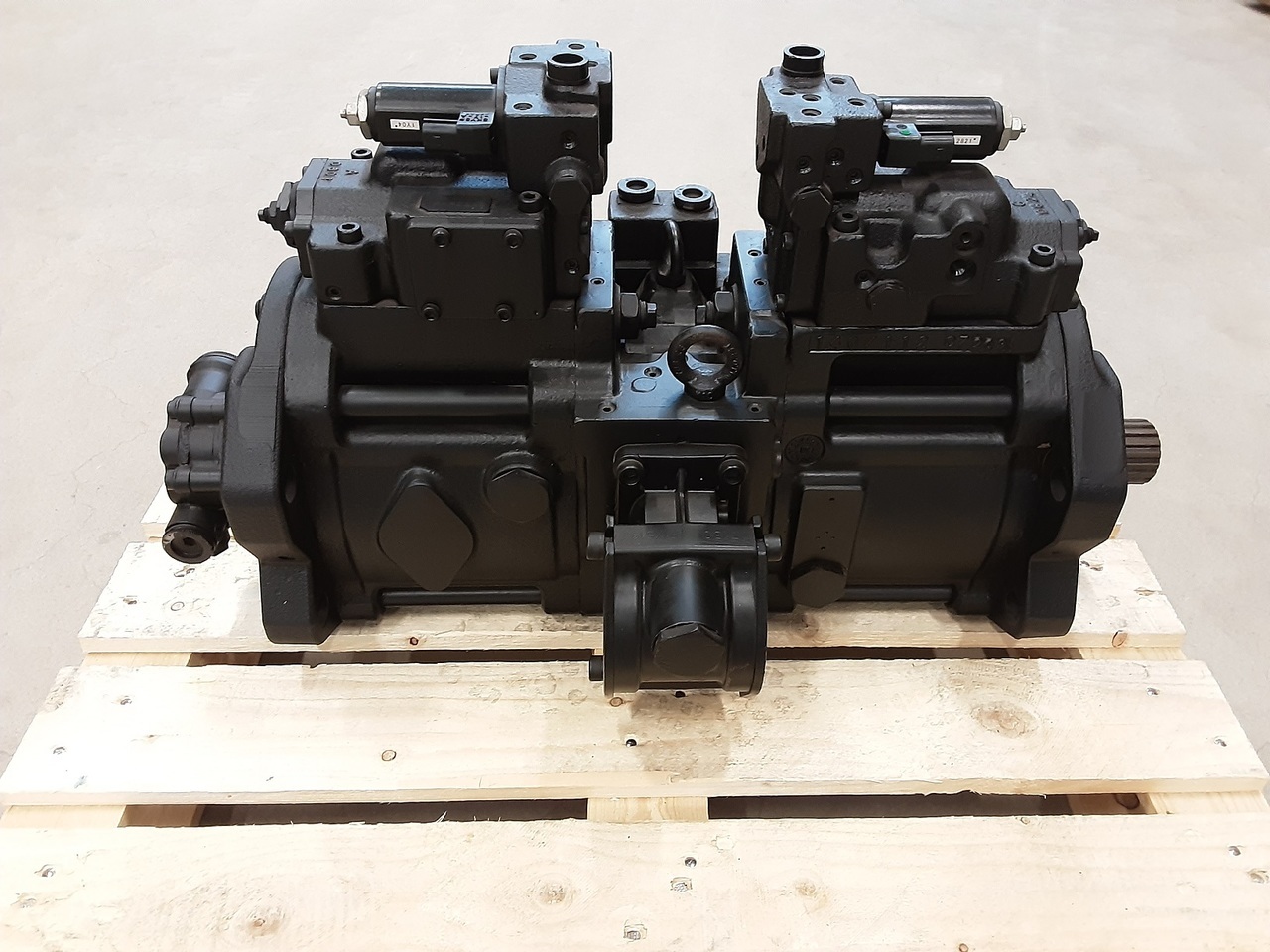 Kawasaki K5V140DTP10LR-YT2K-V - Hydraulische pomp voor Rupsgraafmachine: afbeelding 1 Kawasaki K5V140DTP10LR-YT2K-V - Hydraulische pomp voor Rupsgraafmachine: afbeelding 1