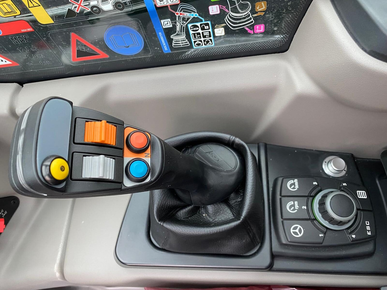 Verreiker Dieci Agri Plus 42.7 VS EVO2 GD: afbeelding 9 Verreiker Dieci Agri Plus 42.7 VS EVO2 GD: afbeelding 9