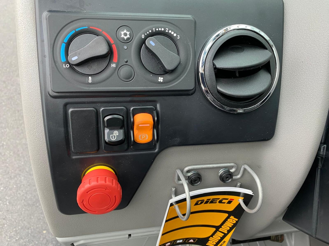 Verreiker Dieci Agri Plus 42.7 VS EVO2 GD: afbeelding 10 Verreiker Dieci Agri Plus 42.7 VS EVO2 GD: afbeelding 10