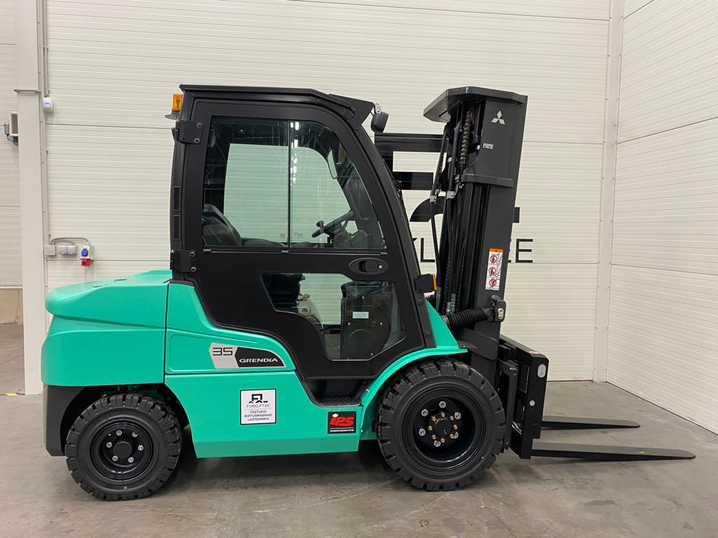 Mitsubishi FD35N3 - Diesel heftruck: afbeelding 3 Mitsubishi FD35N3 - Diesel heftruck: afbeelding 3