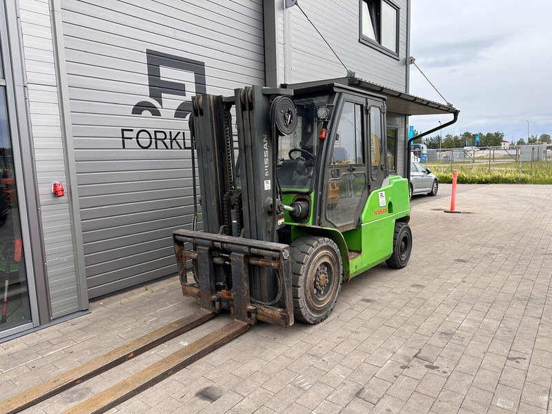 Nissan WG1F4A50 - Diesel heftruck: afbeelding 1 Nissan WG1F4A50 - Diesel heftruck: afbeelding 1