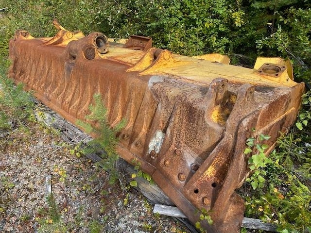 Komatsu D 155 AX - Blad: afbeelding 2 Komatsu D 155 AX - Blad: afbeelding 2