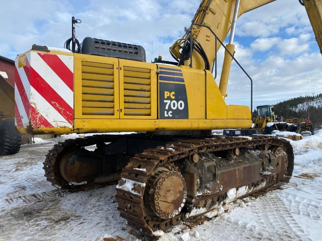 Komatsu PC 700-8EO - Rupsgraafmachine: afbeelding 1 Komatsu PC 700-8EO - Rupsgraafmachine: afbeelding 1