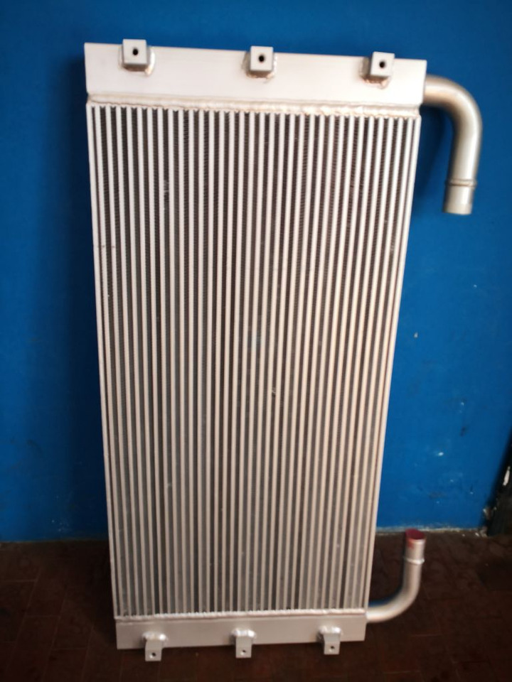 4650356 OILCOOLER HITACHI ZX270.3 280.3 - Radiateur: afbeelding 2 4650356 OILCOOLER HITACHI ZX270.3 280.3 - Radiateur: afbeelding 2