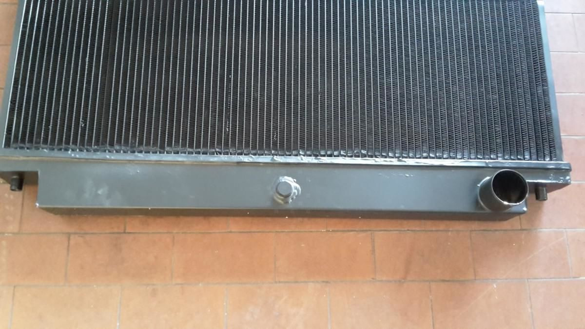 RADIATORE HITACHI ZX 200 /225/230/240/250 OE 4448338 - Radiateur: afbeelding 2 RADIATORE HITACHI ZX 200 /225/230/240/250 OE 4448338 - Radiateur: afbeelding 2