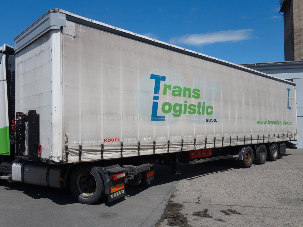 Kögel SN24 MEGA, Liftachse, SAF Achsen, XL Code - Schuifzeiloplegger: afbeelding 2 Kögel SN24 MEGA, Liftachse, SAF Achsen, XL Code - Schuifzeiloplegger: afbeelding 2