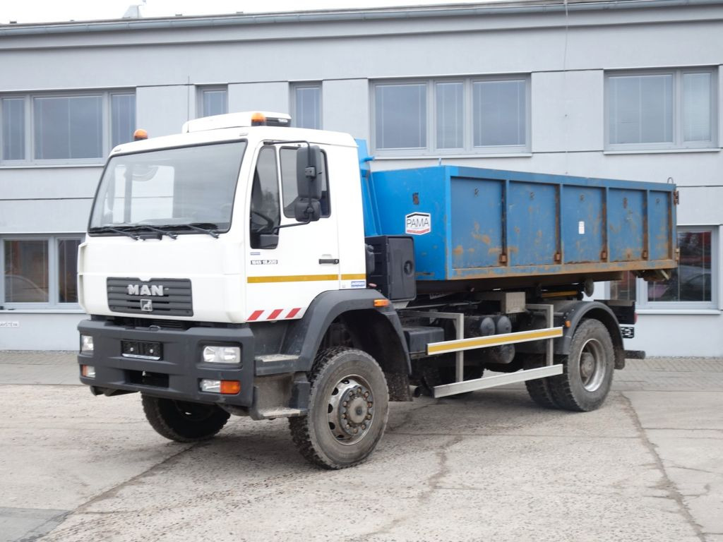 MAN 18.220 4x4 Neue Aufbau 2023 TOP ! - Haakarmsysteem vrachtwagen, Kraanwagen: afbeelding 1 MAN 18.220 4x4 Neue Aufbau 2023 TOP ! - Haakarmsysteem vrachtwagen, Kraanwagen: afbeelding 1