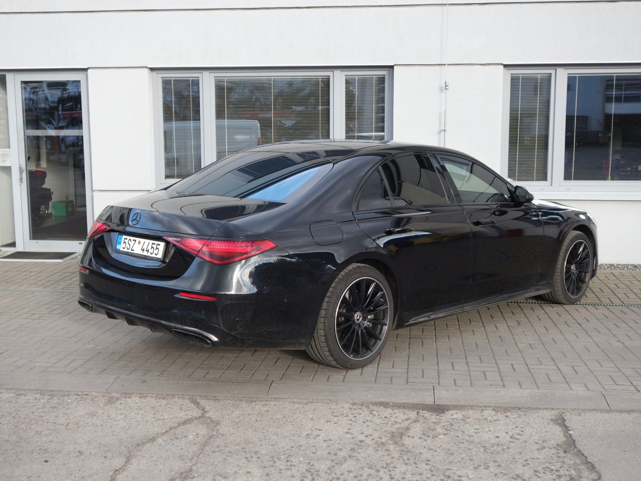 Mercedes-Benz S400d 4Matic,AMG,PANO, Vollaust,Sthz,Garant10/27 - Sedan: afbeelding 4 Mercedes-Benz S400d 4Matic,AMG,PANO, Vollaust,Sthz,Garant10/27 - Sedan: afbeelding 4