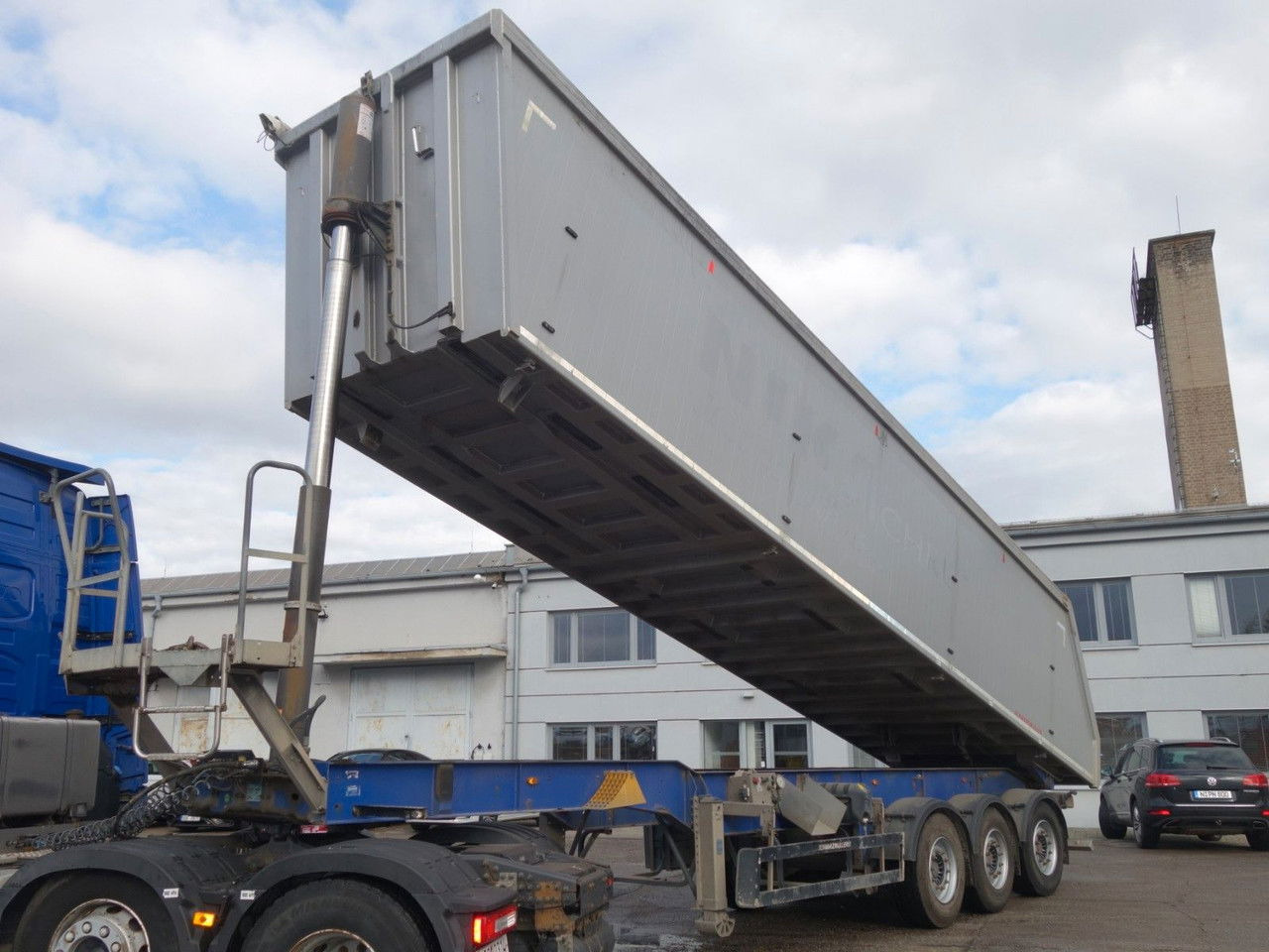 Leasing Schwarzmüller SK KIS 3/E , 50 cm3, SAF, Liftachse Schwarzmüller SK KIS 3/E , 50 cm3, SAF, Liftachse: afbeelding 16 Leasing Schwarzmüller SK KIS 3/E , 50 cm3, SAF, Liftachse Schwarzmüller SK KIS 3/E , 50 cm3, SAF, Liftachse: afbeelding 16