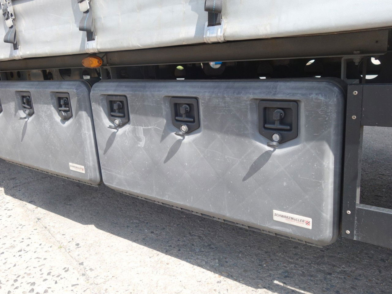 Leasing Schwarzmüller SPA 3/E Mega, Liftachse, SAF Achsen, 2 Stk. SPA 3/E Mega, Liftachse, SAF Achsen, 2 Stk. Schwarzmüller SPA 3/E Mega, Liftachse, SAF Achsen, 2 Stk. SPA 3/E Mega, Liftachse, SAF Achsen, 2 Stk.: afbeelding 8 Leasing Schwarzmüller SPA 3/E Mega, Liftachse, SAF Achsen, 2 Stk. SPA 3/E Mega, Liftachse, SAF Achsen, 2 Stk. Schwarzmüller SPA 3/E Mega, Liftachse, SAF Achsen, 2 Stk. SPA 3/E Mega, Liftachse, SAF Achsen, 2 Stk.: afbeelding 8