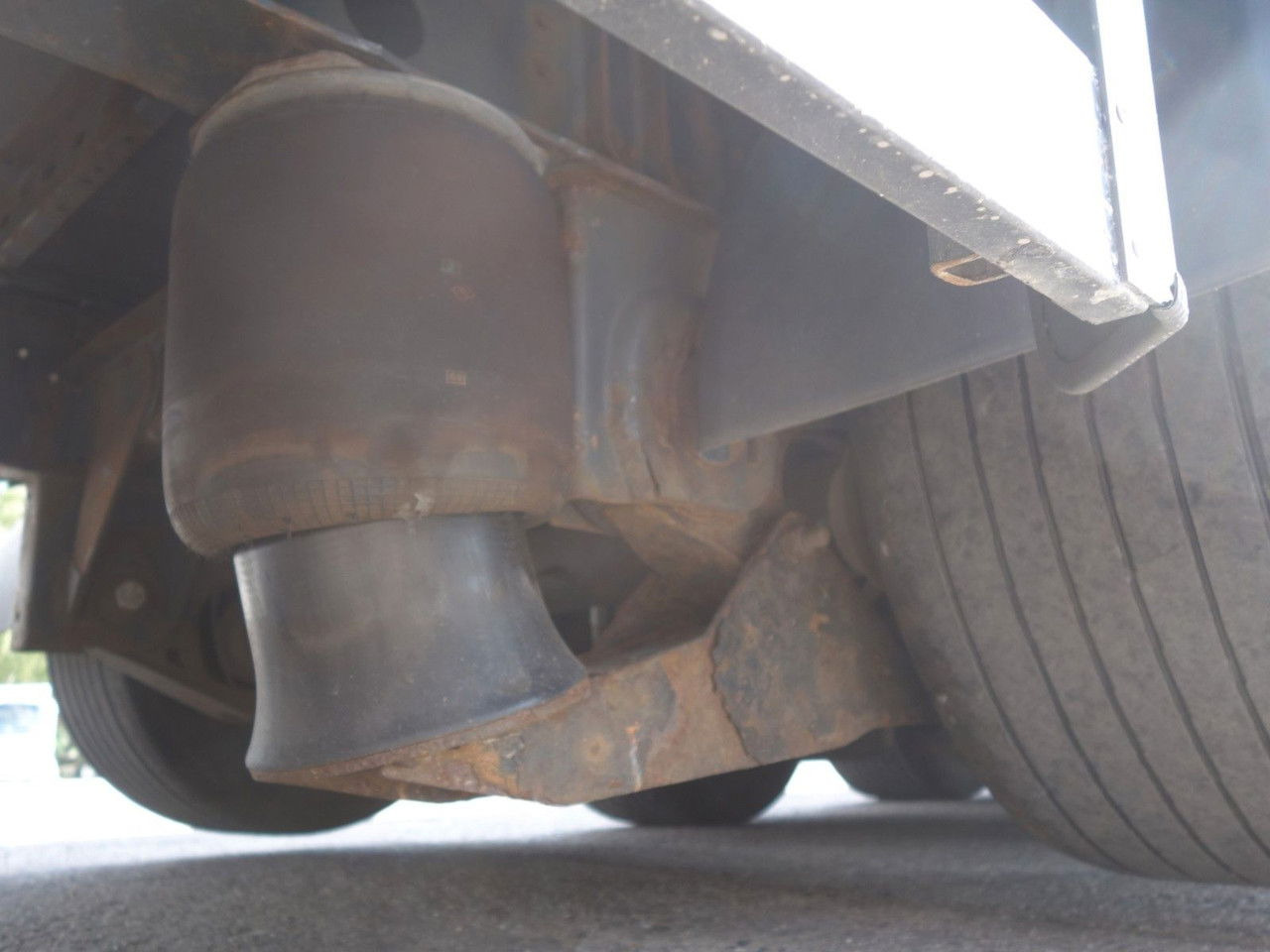 Leasing Schwarzmüller SPA 3/E Mega, Liftachse, SAF Achsen, 2 Stk. SPA 3/E Mega, Liftachse, SAF Achsen, 2 Stk. Schwarzmüller SPA 3/E Mega, Liftachse, SAF Achsen, 2 Stk. SPA 3/E Mega, Liftachse, SAF Achsen, 2 Stk.: afbeelding 14 Leasing Schwarzmüller SPA 3/E Mega, Liftachse, SAF Achsen, 2 Stk. SPA 3/E Mega, Liftachse, SAF Achsen, 2 Stk. Schwarzmüller SPA 3/E Mega, Liftachse, SAF Achsen, 2 Stk. SPA 3/E Mega, Liftachse, SAF Achsen, 2 Stk.: afbeelding 14