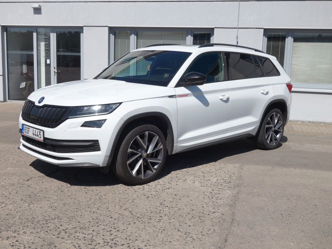 Skoda Kodiaq 2,0TDI 140kW, 4x4, SportLine, Pano, Webas - SUV: afbeelding 2 Skoda Kodiaq 2,0TDI 140kW, 4x4, SportLine, Pano, Webas - SUV: afbeelding 2