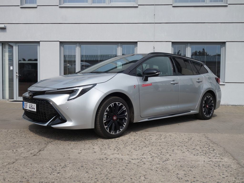 Toyota Corolla Touring 2,0 Hybrid GR Sport - Personenwagen: afbeelding 1 Toyota Corolla Touring 2,0 Hybrid GR Sport - Personenwagen: afbeelding 1