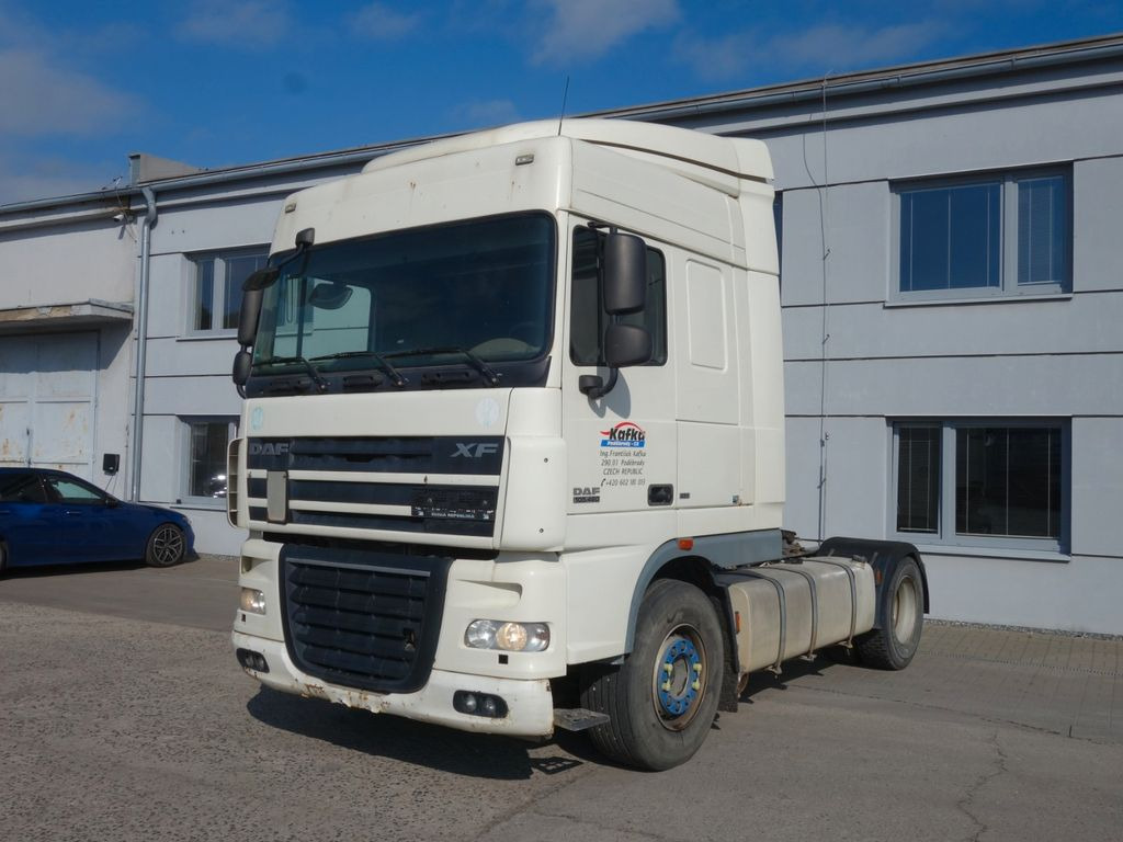 DAF XF 460 SC Standard Hydraulik - Trekker: afbeelding 1 DAF XF 460 SC Standard Hydraulik - Trekker: afbeelding 1