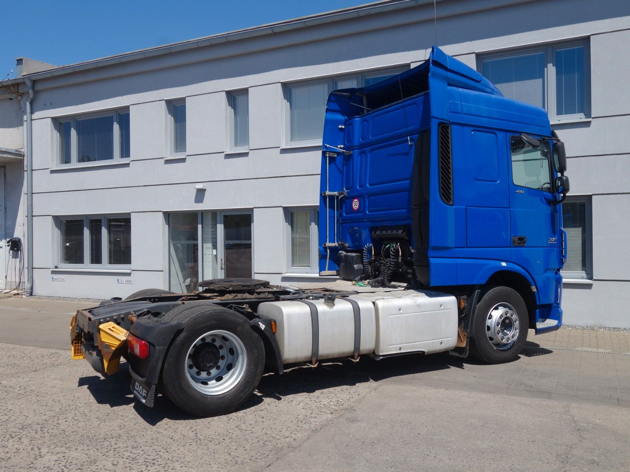 DAF XF 460 SC Standard, Nur 461.000 km !! - Trekker: afbeelding 5 DAF XF 460 SC Standard, Nur 461.000 km !! - Trekker: afbeelding 5
