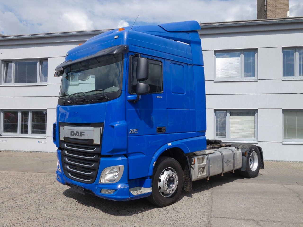 DAF XF 460 SC Standard, Standklima, 3 Stk. - Trekker: afbeelding 2 DAF XF 460 SC Standard, Standklima, 3 Stk. - Trekker: afbeelding 2