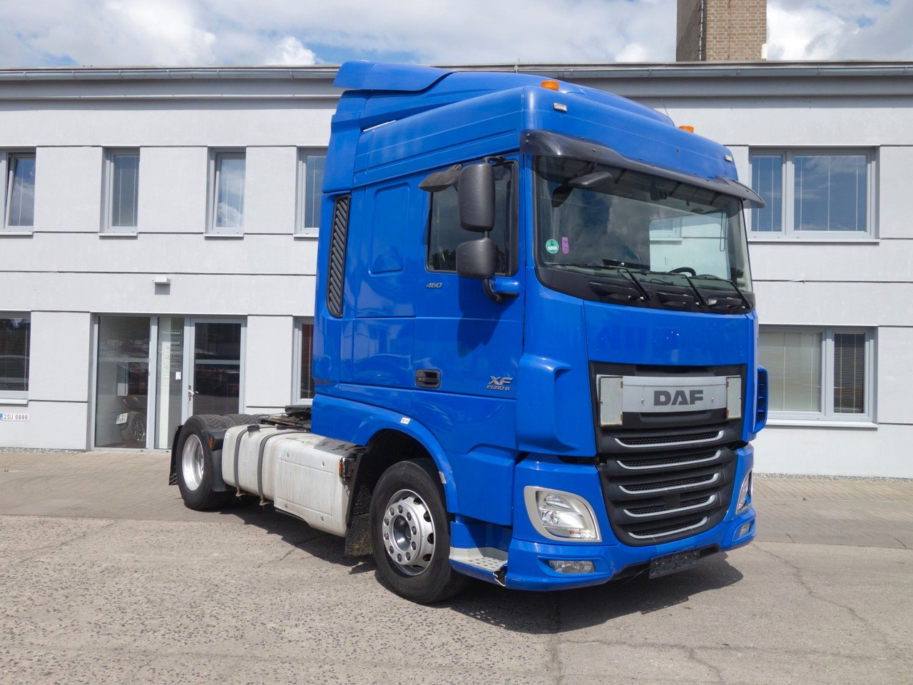 DAF XF 460 SC Standard, Standklima, 3 Stk. - Trekker: afbeelding 3 DAF XF 460 SC Standard, Standklima, 3 Stk. - Trekker: afbeelding 3