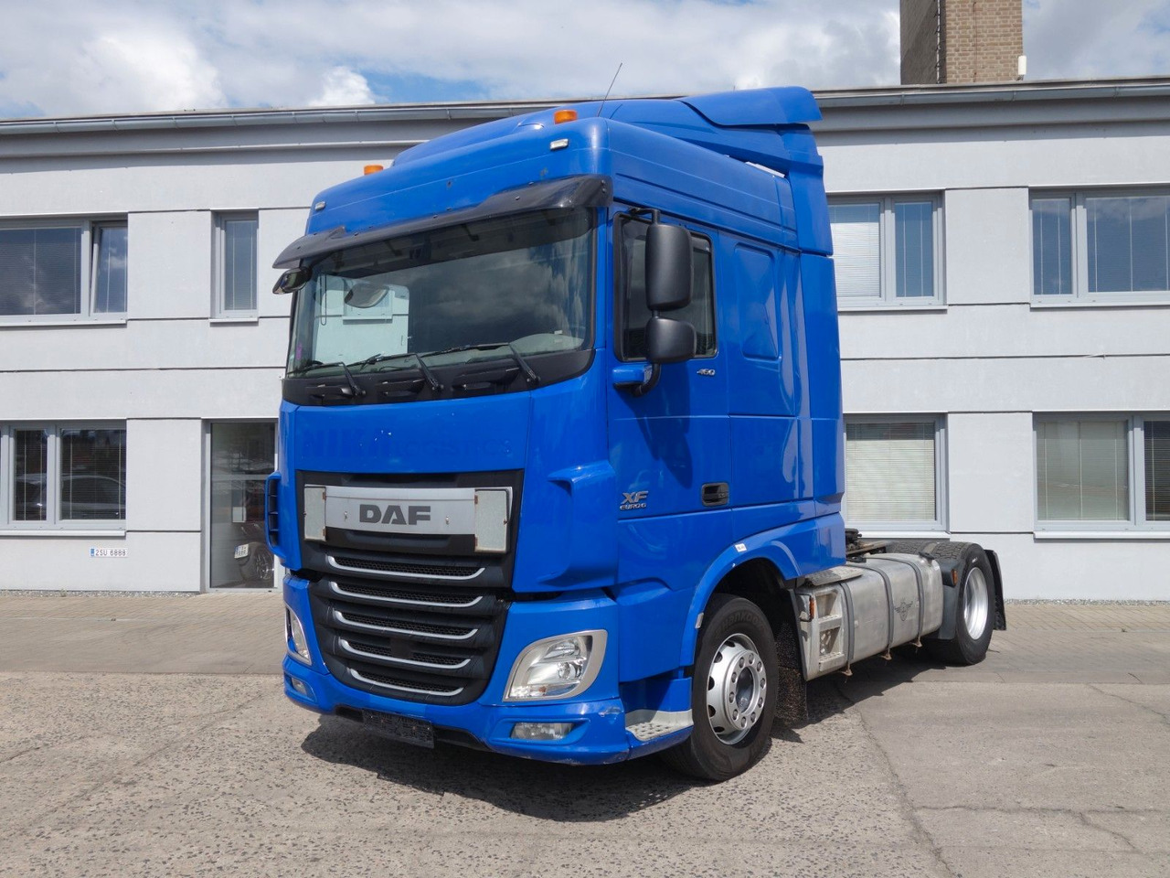 DAF XF 460 SC Standard, Standklima, 3 Stk. - Trekker: afbeelding 1 DAF XF 460 SC Standard, Standklima, 3 Stk. - Trekker: afbeelding 1